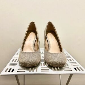 Kelly & Katie Silver Heels